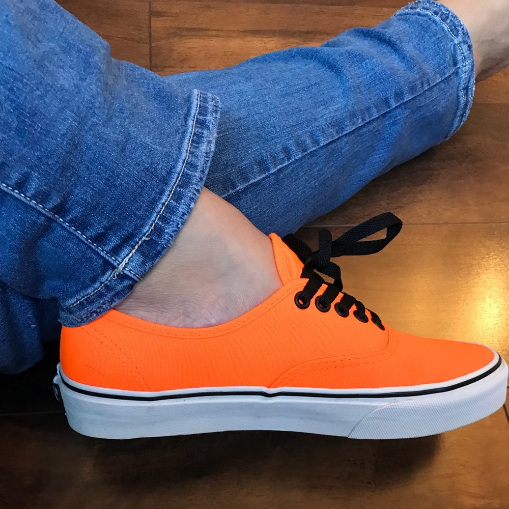 Vans Neon Vibrant Orange NWOT